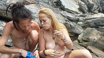 play Pornofilms met oude Russische centurionisten op een onbewoond eiland gaan oraal