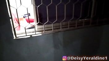 play Negrotei schlägt eine Prostituierte und misshandelt sie dann