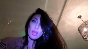 play Ebony cu pizdulice hot si foarte infierbantata doreste sa il linga pe un mascul de penisul