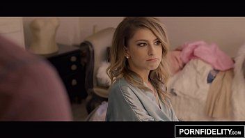 play Gana un juego del favorito de xxx starlet